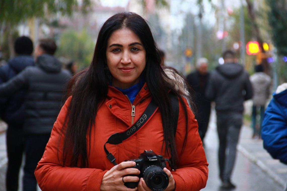 Gazeteci Esra Solin Dal tek kişilik hücrede tutuluyor