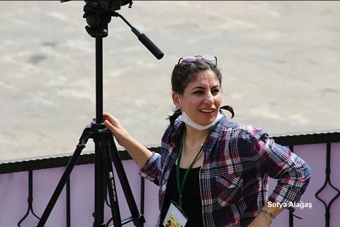 Court rules to keep travel ban on journalist Sofya Alağaş in place