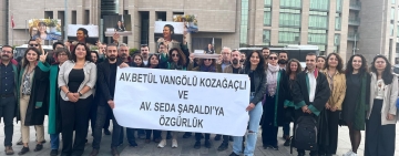 ÇHD'li avukatlar savunma yapmadı: ‘Bu tiyatronun bir parçası olmayacağız’