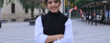 Journalist Yüsra Batıhan sentenced to 10 months in prison over earthquake-related posts