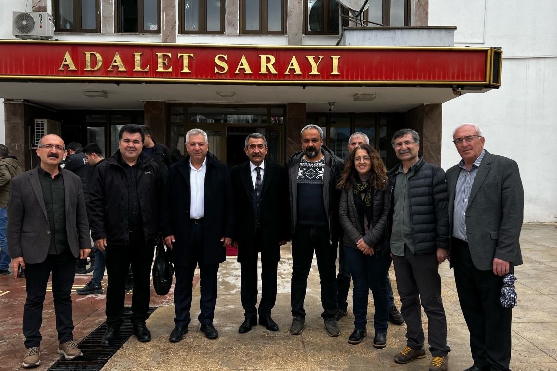 Yerine kayyum atanan Dersim Belediyesi Eş Başkanı Cevdet Konak'ın davası görüldü