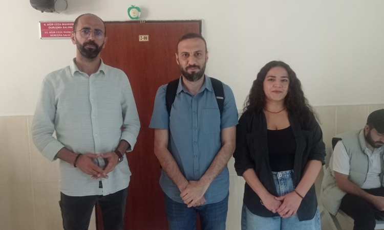 Diyarbakır’da 19 gazetecinin yargılandığı davada yurtdışı yasağı devam etti