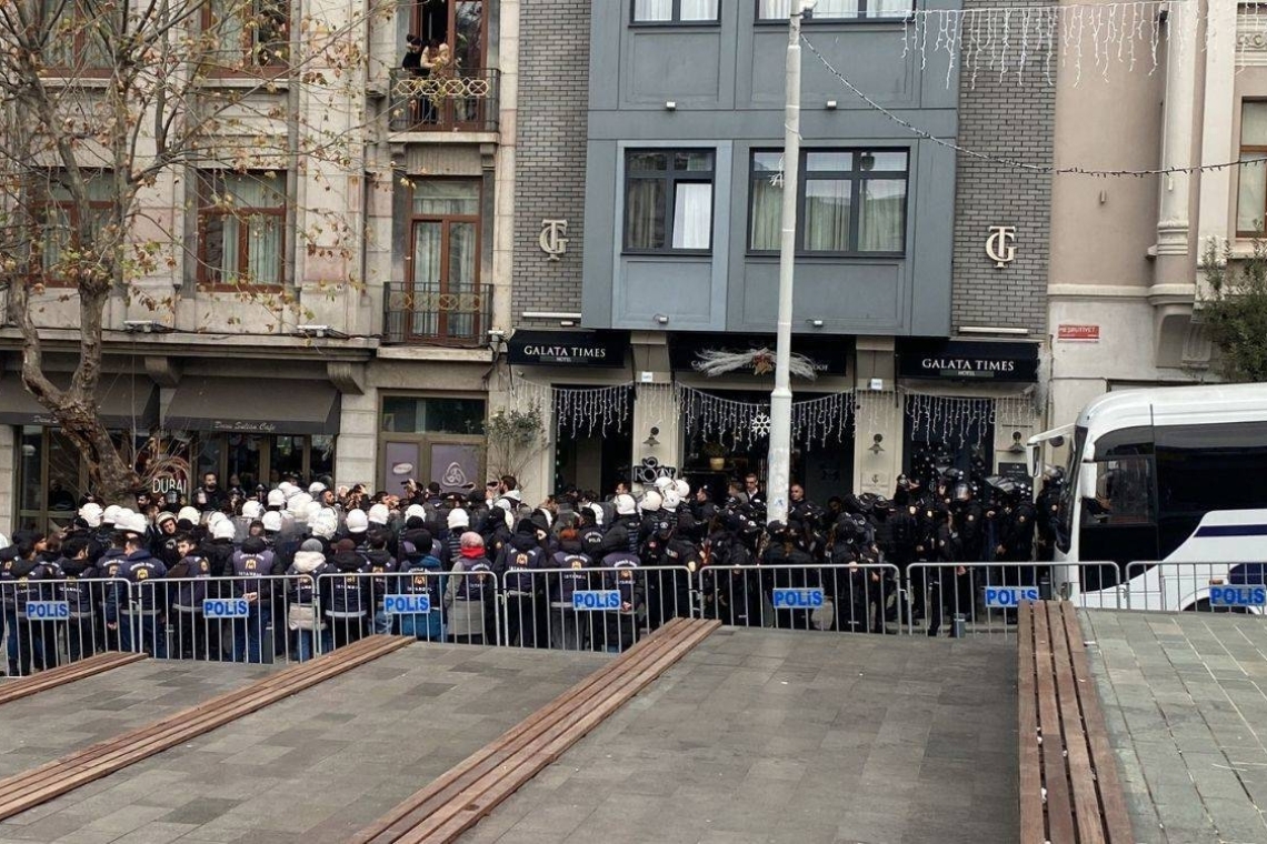 Trial of journalists over memorial for slain reporters lasts only three minutes