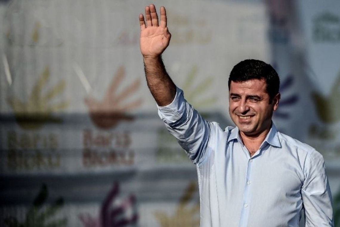 Selahattin Demirtaş'ın Diyarbakır'da yargılandığı davada istinaf mahkemesi kararları beklenecek
