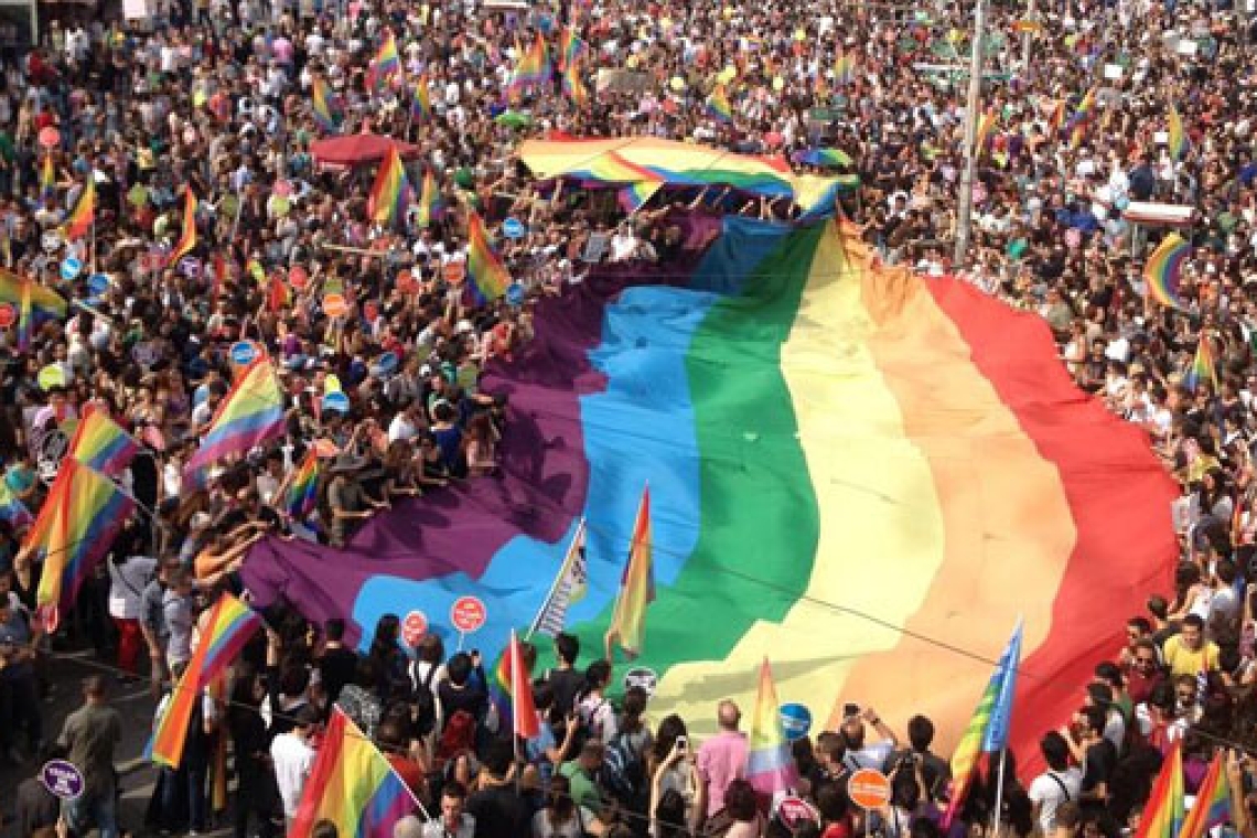 17 kuruluştan çağrı: LGBTİ+ haberciliği suç değildir, gazetecilik suç değildir: Tasarıyı geri çekin!