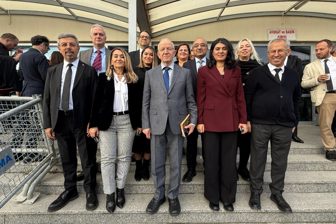 "Propaganda" ve "dezenformasyon" ile suçlanan İstanbul Barosu yöneticileri beraat etti