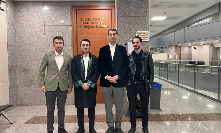 Gazeteci Barış Terkoğlu’na “iftira” suçlamasından 1 yıl 15 gün hapis verildi; ceza ertelendi