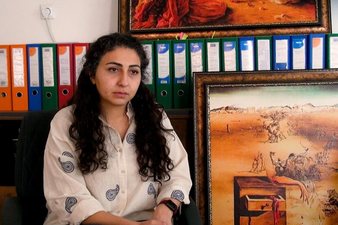 Hearing of lawyer Özüm Vurgun, prosecuted over professional activities, adjourned