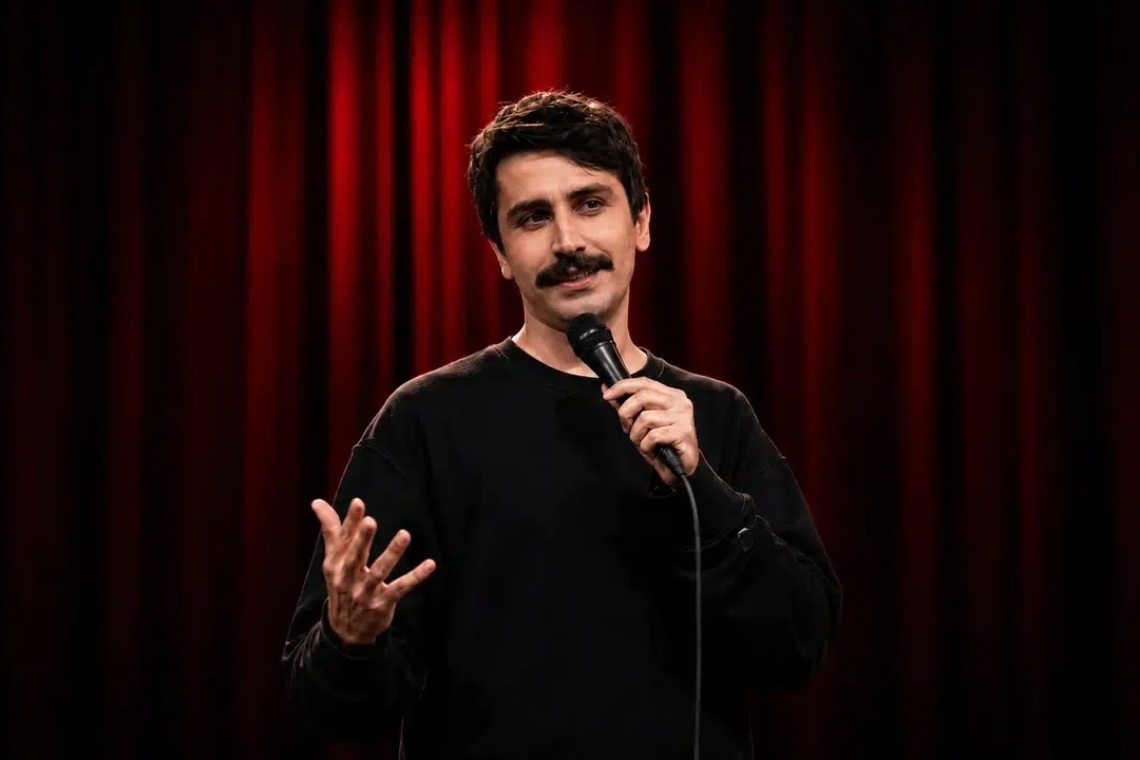 Comedian Deniz Göktaş is questioned by prosecutors about jokes in his stand-up show, one by one