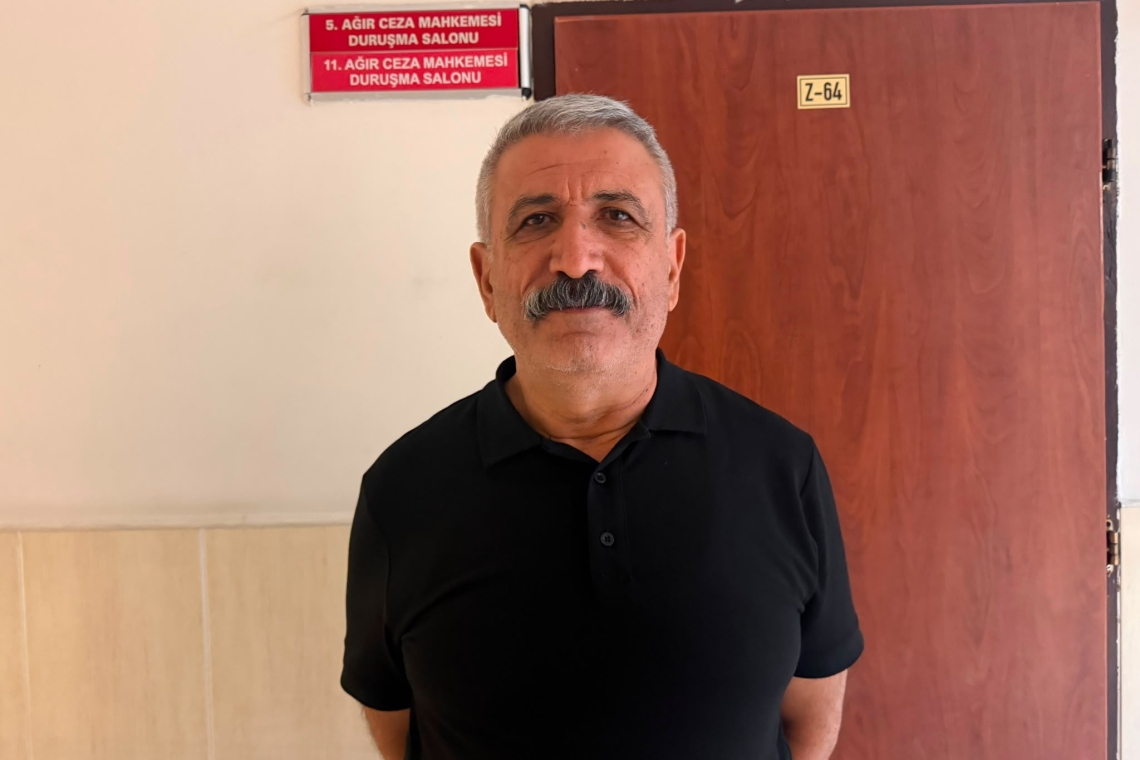 Gazeteci Mehmet Şahin’in duruşması savunma için ertelendi