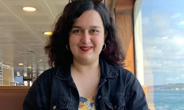 Gazeteci Elif Bayburt tahliye edildi